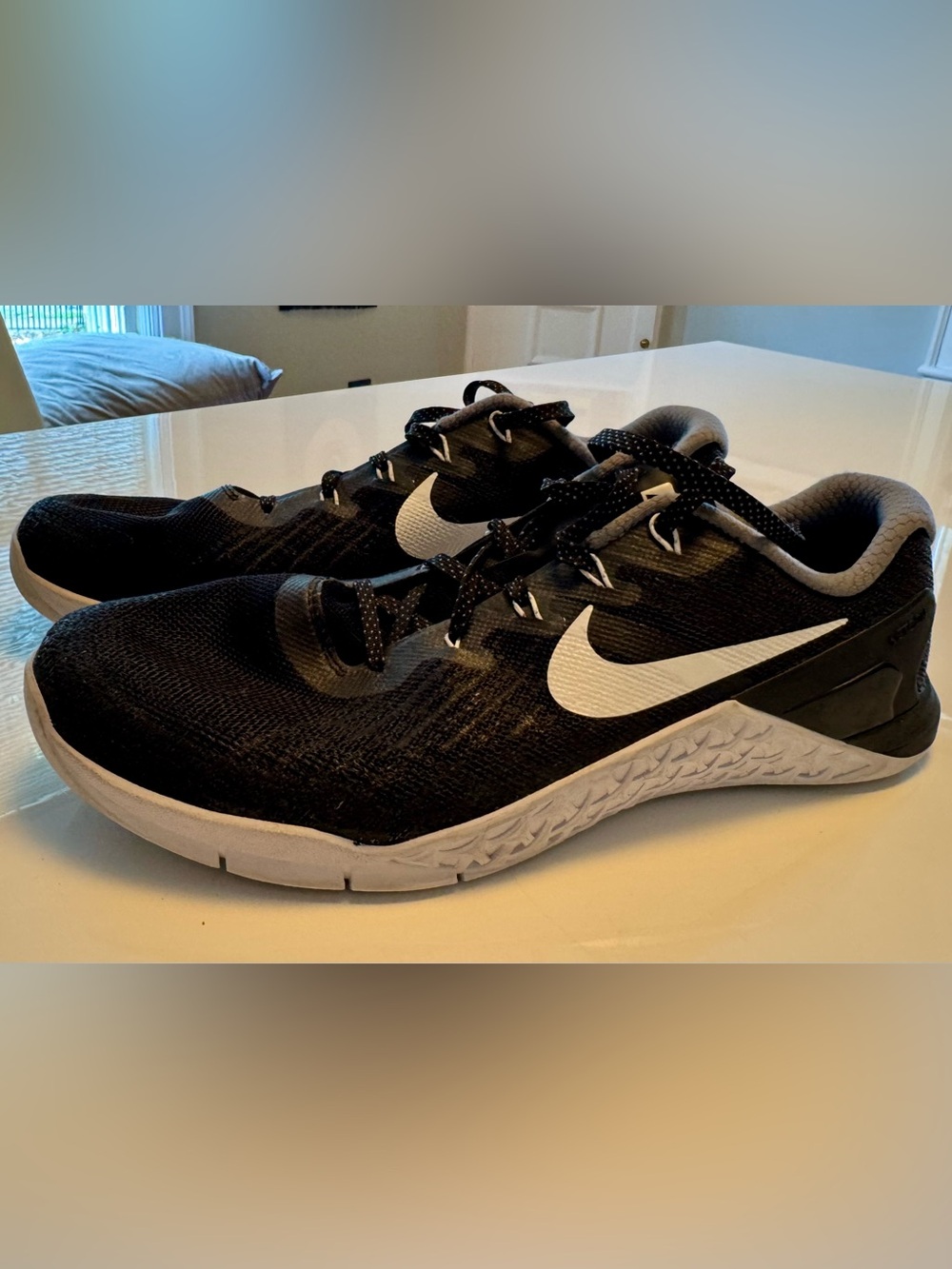 Nike Metcon 3 Training Shoes | Women’s Size 10 | Black/White